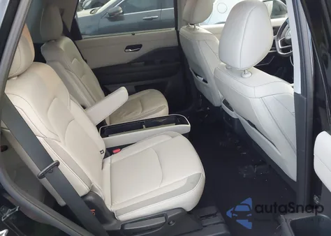 2023 Nissan Pathfinder Sl 4Wd z USA, uszkodzony, nr VIN 5N1DR3CD6PC213000